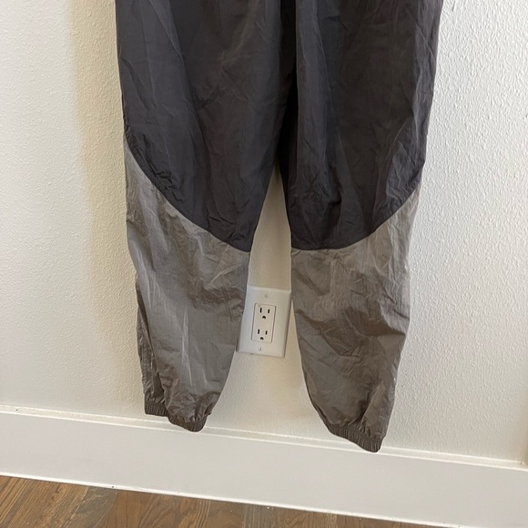 Essentials Flight Suit size small - Picture 8 of 10